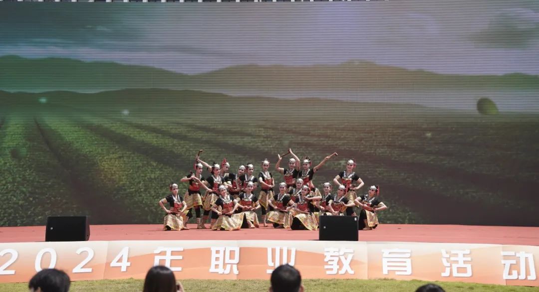 13FB3